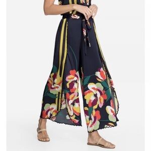 NWOT Johnny Was Cassandra Pants Size M